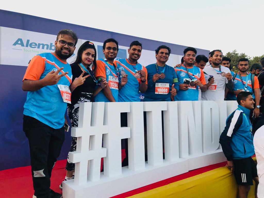 NHSRCL's Vadodara office employees at Vadodara Marathon 2020